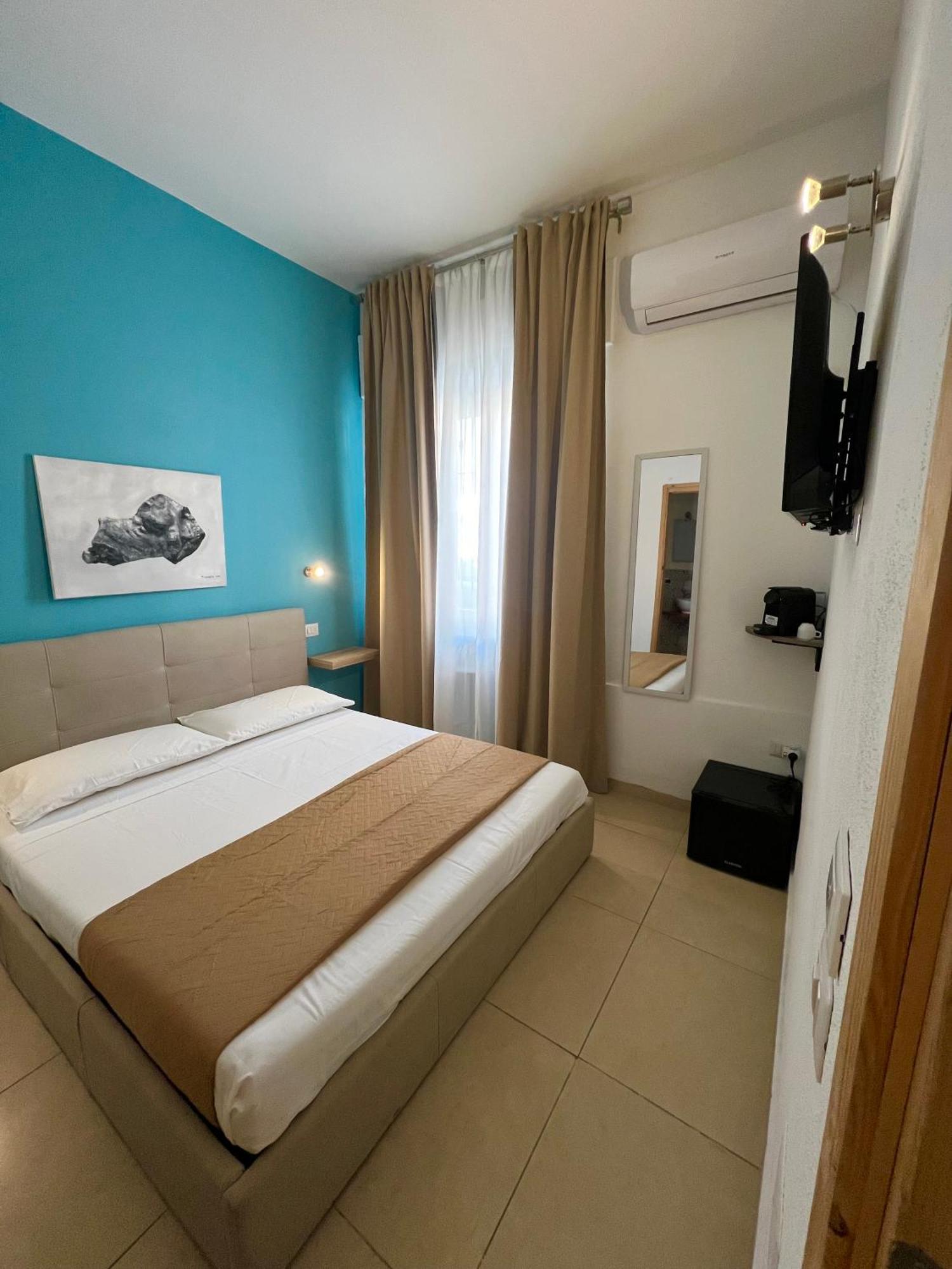 Les Chambres De Francoise Guest House Olbia Luaran gambar