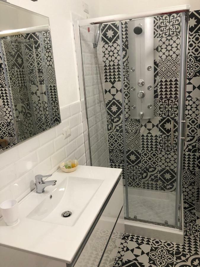 Les Chambres De Francoise Guest House Olbia Luaran gambar